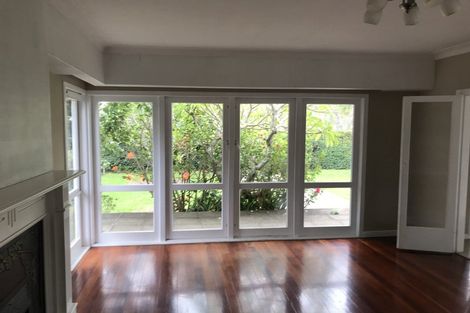 Photo of property in 4 Takarunga Road, Devonport, Auckland, 0624
