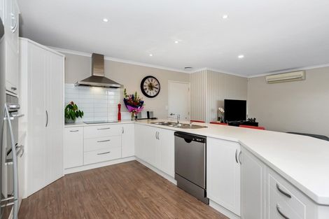 Photo of property in 24 Portobello Way, Huntington, Hamilton, 3210