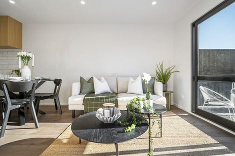Photo of property in 4/4 Limestone Drive, Hobsonville, Auckland, 0616
