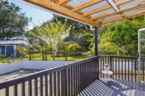 Photo of property in 5 Waverley Avenue, Glenfield, Auckland, 0629
