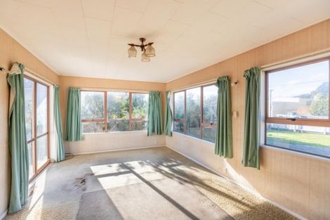 Photo of property in 50 Seaview Road, Paraparaumu Beach, Paraparaumu, 5032