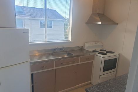 Photo of property in 127u4 Queens Drive, Lyall Bay, Wellington, 6022