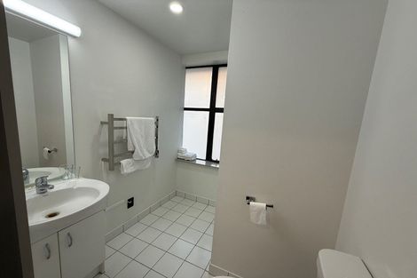 Photo of property in Terrace Garden Apartments, 6h/120 The Terrace, Wellington Central, Wellington, 6011