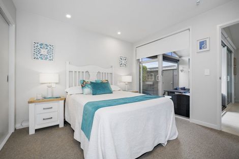 Photo of property in 37 Saint Pauls Drive, Brookfield, Tauranga, 3110