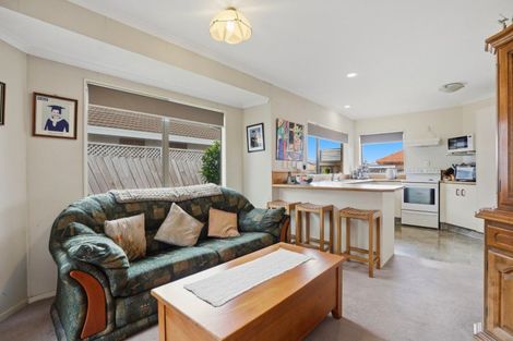 Photo of property in 99 Plateau Heights, Mount Maunganui, 3116