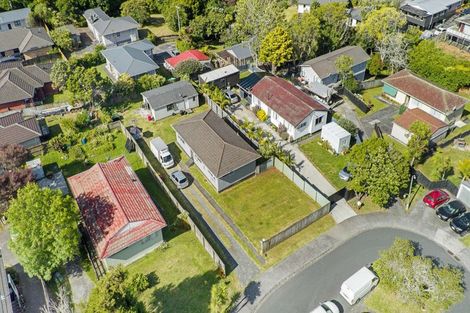 Photo of property in 6 Karina Place, Glen Eden, Auckland, 0602