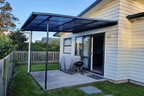 Photo of property in 22 Totara Meadows Court, Wiri, Auckland, 2104
