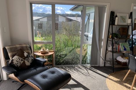 Photo of property in 10 Tilly Lane, Huapai, Kumeu, 0810