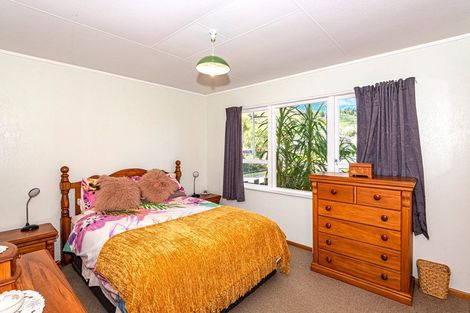 Photo of property in 25 Clark Street, Hikurangi, 0114
