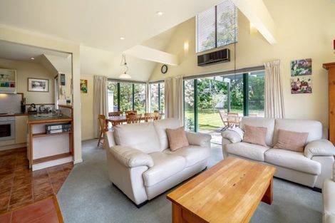 Photo of property in 8 Horton Street, Greytown, 5712