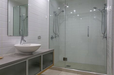 Photo of property in 11/2 Lowell Place, Waipahihi, Taupo, 3330