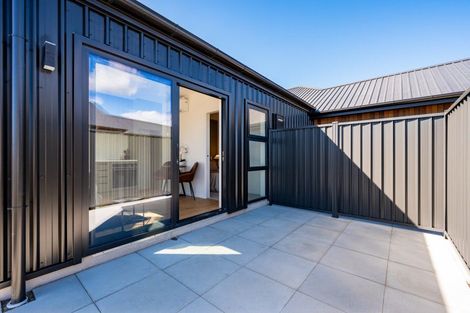 Photo of property in 6 Simpson Crescent, Wanaka, 9305