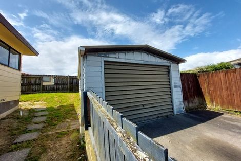 Photo of property in 2/19 Silver Creek Road, Weymouth, Auckland, 2103
