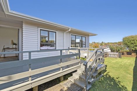 Photo of property in 6 Hughson Street, Waitara, 4320