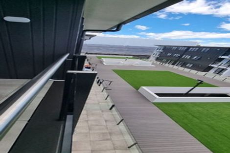 Photo of property in 18/11 Carlos Drive, Flat Bush, Auckland, 2016