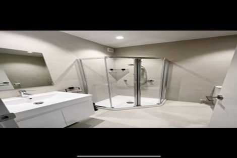 Photo of property in 6 Parenga Lane, Kumeu, 0810