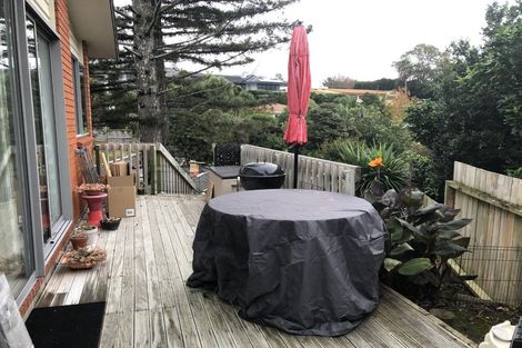 Photo of property in 118a Bleakhouse Road, Mellons Bay, Auckland, 2014