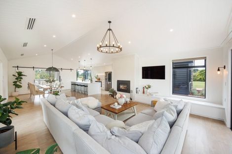 Photo of property in 72 Hartwell Drive, Kelvin Grove, Palmerston North, 4470