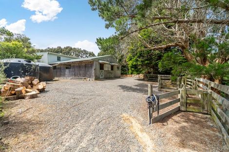 Photo of property in 97 Coroglen Rise, Pukerua Bay, 5026