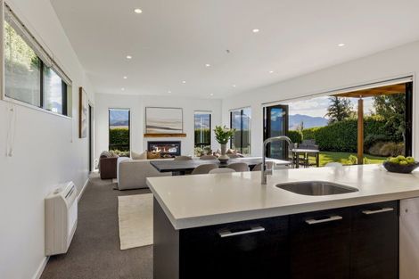 Photo of property in 56 Jacks Point Rise, Jacks Point, Queenstown, 9371