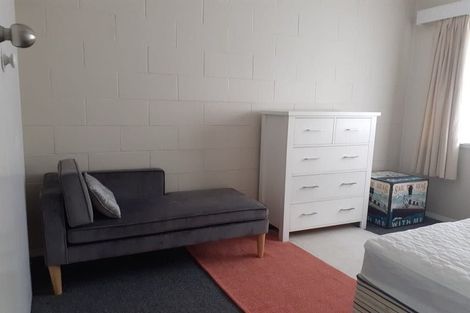 Photo of property in 6-7 Russell Street, Feilding, 4702