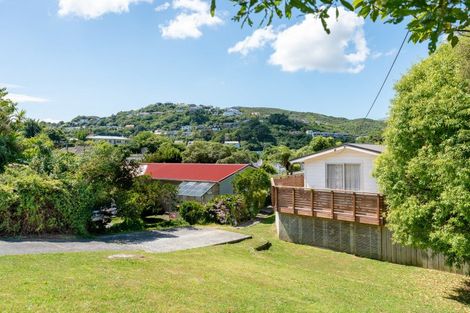 Photo of property in 13 Thurleigh Grove, Karori, Wellington, 6012