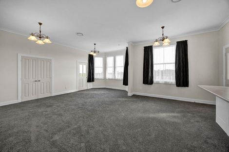 Photo of property in 5317 Mountain Road, Eltham, 4398