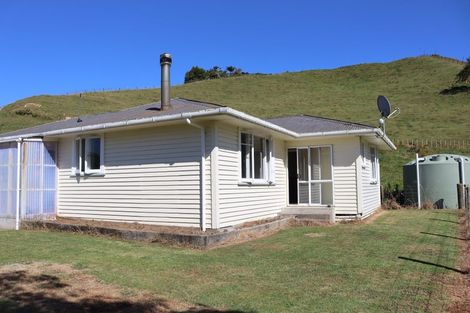 Photo of property in 277 Gordon Road, Toko, Stratford, 4392