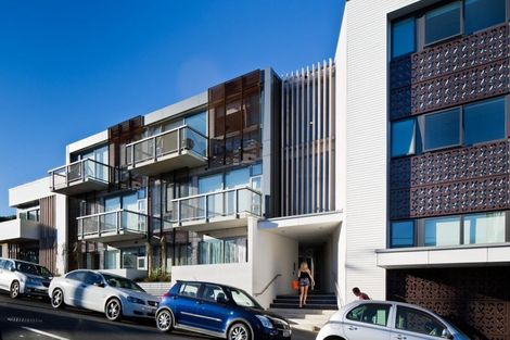 Photo of property in Masina Apartments, 309/80u Riddiford Street, Newtown, Wellington, 6021