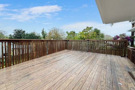 Photo of property in 7 Melba Street, Beach Haven, Auckland, 0626