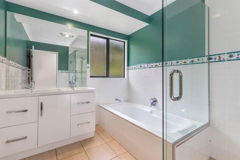Photo of property in 119 Mcgregor Road, Clevedon, Papakura, 2582