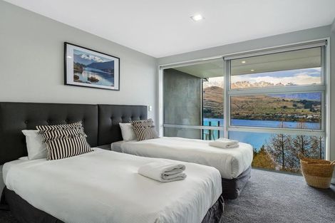 Photo of property in 1/11 Gum Lane, Queenstown, 9300