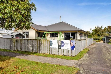 Photo of property in 13 Craig Street, Stratford, 4332