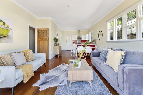 Photo of property in 11 Rimu Road, Kelburn, Wellington, 6012