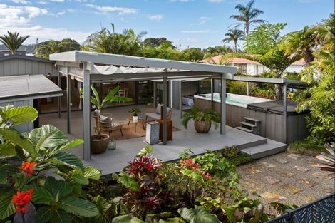 Photo of property in 13 Harbour View Road, Point Wells, Warkworth, 0986