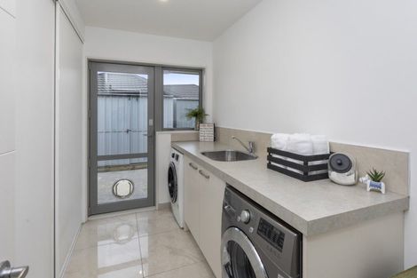 Photo of property in 20 Dunaverty Place, Broomfield, Christchurch, 8042