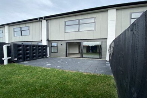 Photo of property in 6/66 Metcalfe Road, Ranui, Auckland, 0612