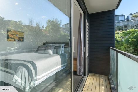Photo of property in 74u6 Derwent Street, Island Bay, Wellington, 6023
