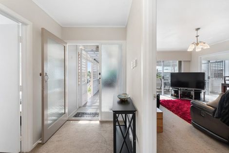 Photo of property in 5 Hokianga Street, Mangere East, Auckland, 2024