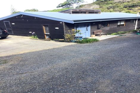Photo of property in 54 Oneroa Road, Russell, 0202