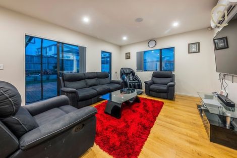 Photo of property in 36 Melgran Avenue, Papakura, 2110