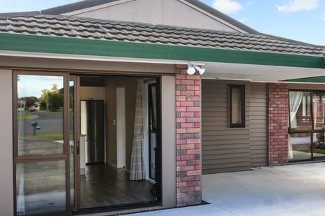 Photo of property in 28 Halyard Close, Flagstaff, Hamilton, 3210