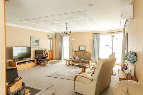 Photo of property in 4 Hunter Street, Westport, 7825