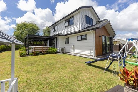 Photo of property in 1 Duchess Way, Riverhead, 0820