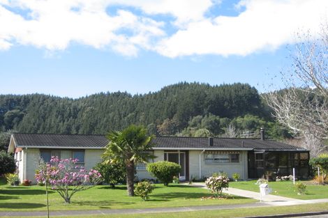 Photo of property in 8 Noel Mills Place, Whakatane, 3120