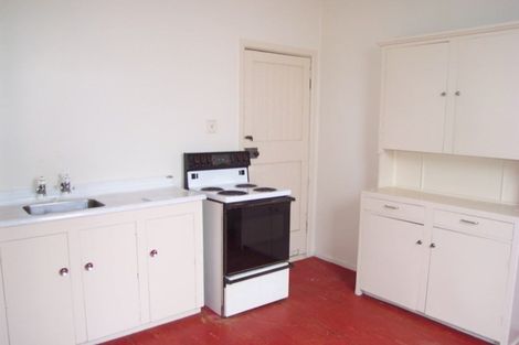 Photo of property in 25 Todman Street, Brooklyn, Wellington, 6021