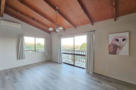 Photo of property in 35 Eureka Place, Parahaki, Whangarei, 0112