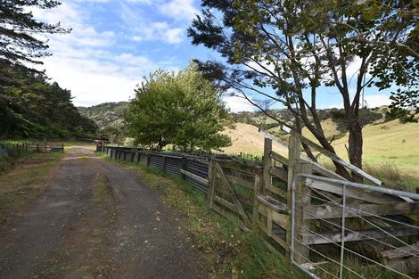 Photo of property in 2762 Kaipara Coast Highway, Glorit, Warkworth, 0984