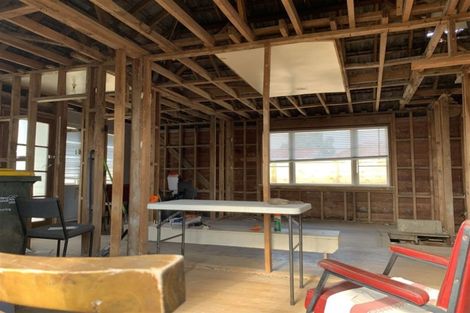 Photo of property in 1/121 Matipo Road, Te Atatu Peninsula, Auckland, 0610