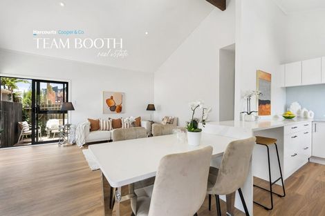 Photo of property in 32a Bayview Road, Bayview, Auckland, 0629